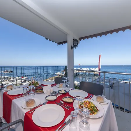 Hotell Armas 4*