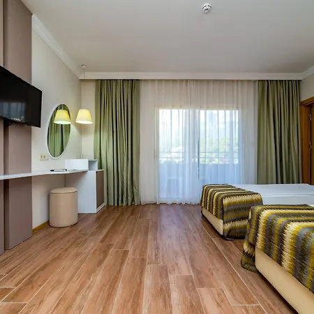 Hotell Armas 4*