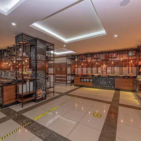 酒店 Armas 凯梅尔