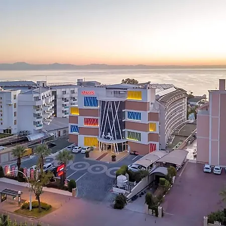Otel Armas 4*