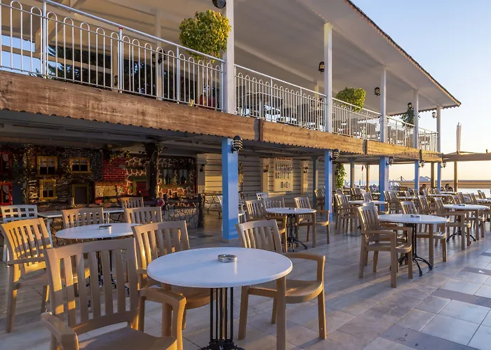 Hotel Armas